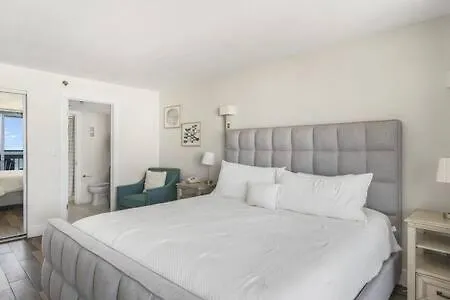 The Scallop By Brightwild-Beachfront Condo Destin Exterior photo